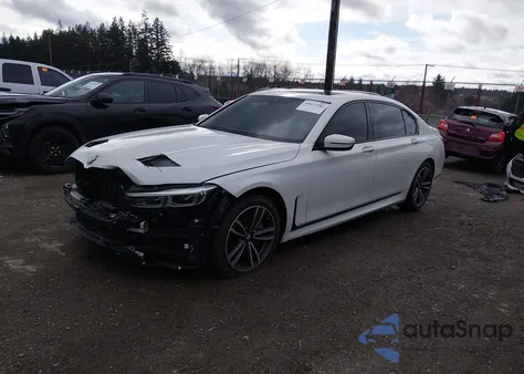 2022 BMW 750I xDrive z USA, uszkodzony, nr VIN WBA7U2C03NCH40559
